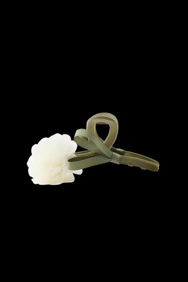 ORGANZA FLOWER HAIR CLIP - Ecru de Zara - Imagen 0