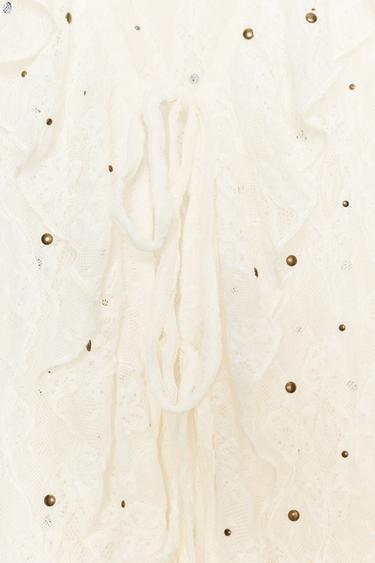 TOP DENTELLE CLOUS - Écru de Zara - Image 7