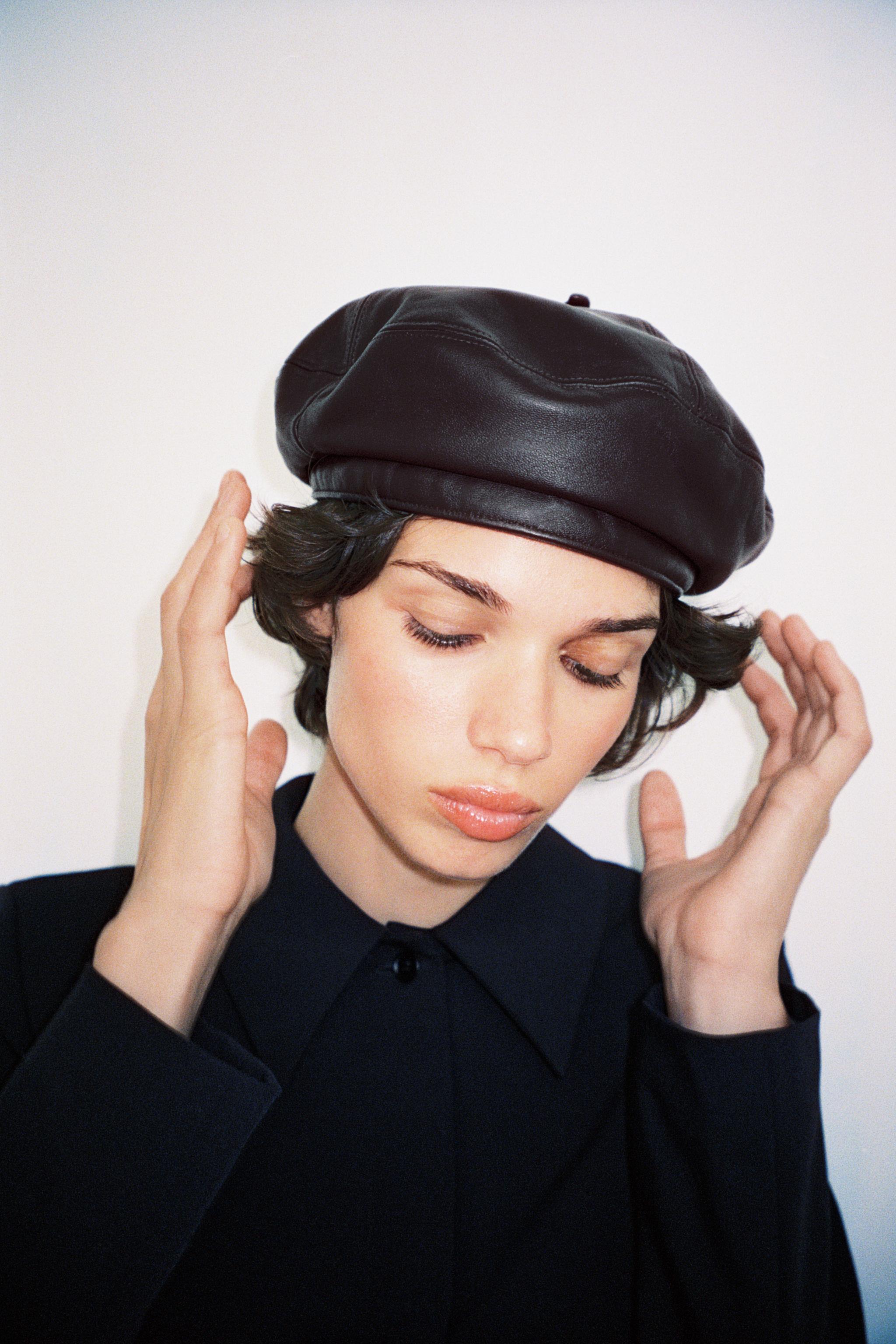 100% LEATHER BERET HAT