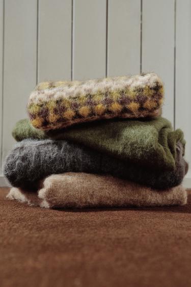 LOOK - Neon pink by Zara