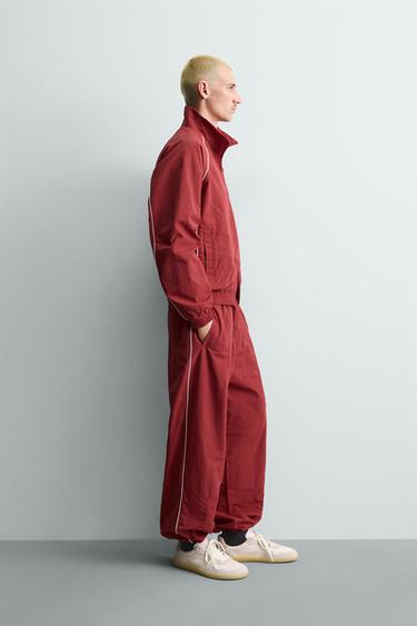 TECHNICAL JOGGERS WITH CONTRAST SIDE TAPING - Red by Zara - Image 3