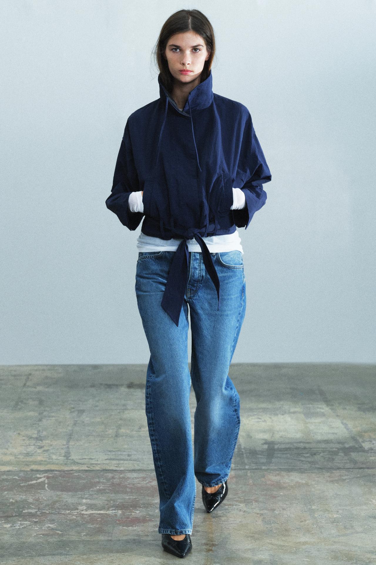 ZW COLLECTION CROPPED BELTED JACKET — Navy blue