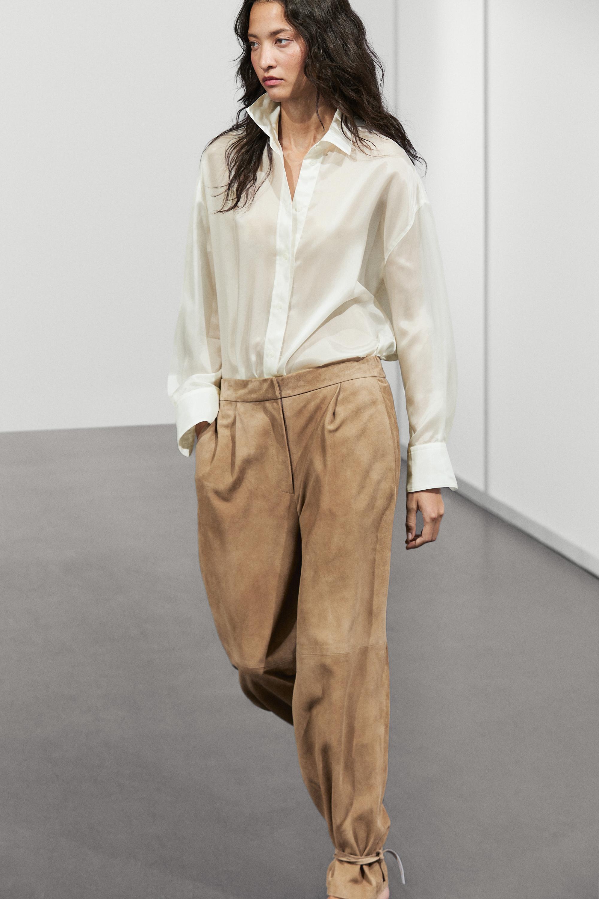 Pantalon en cuir daim avec bas à nouer