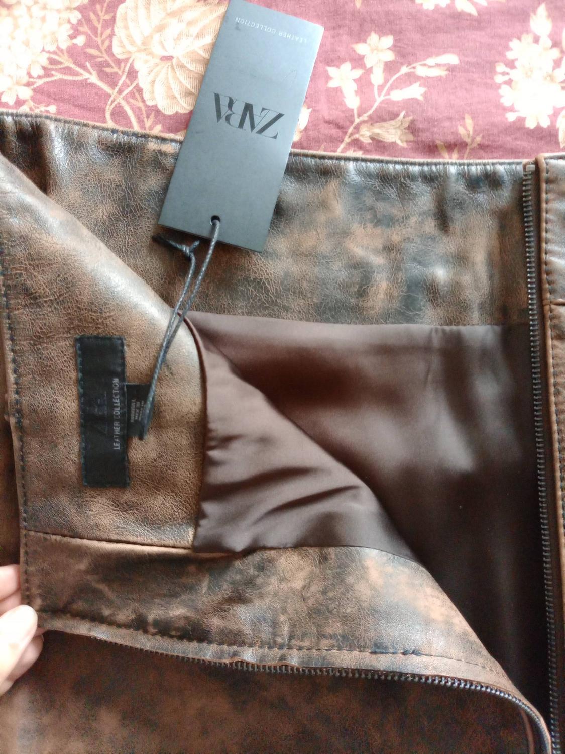 ZW COLLECTION LIMITED EDITION 100% LEATHER SHORT SKIRT - Image 5