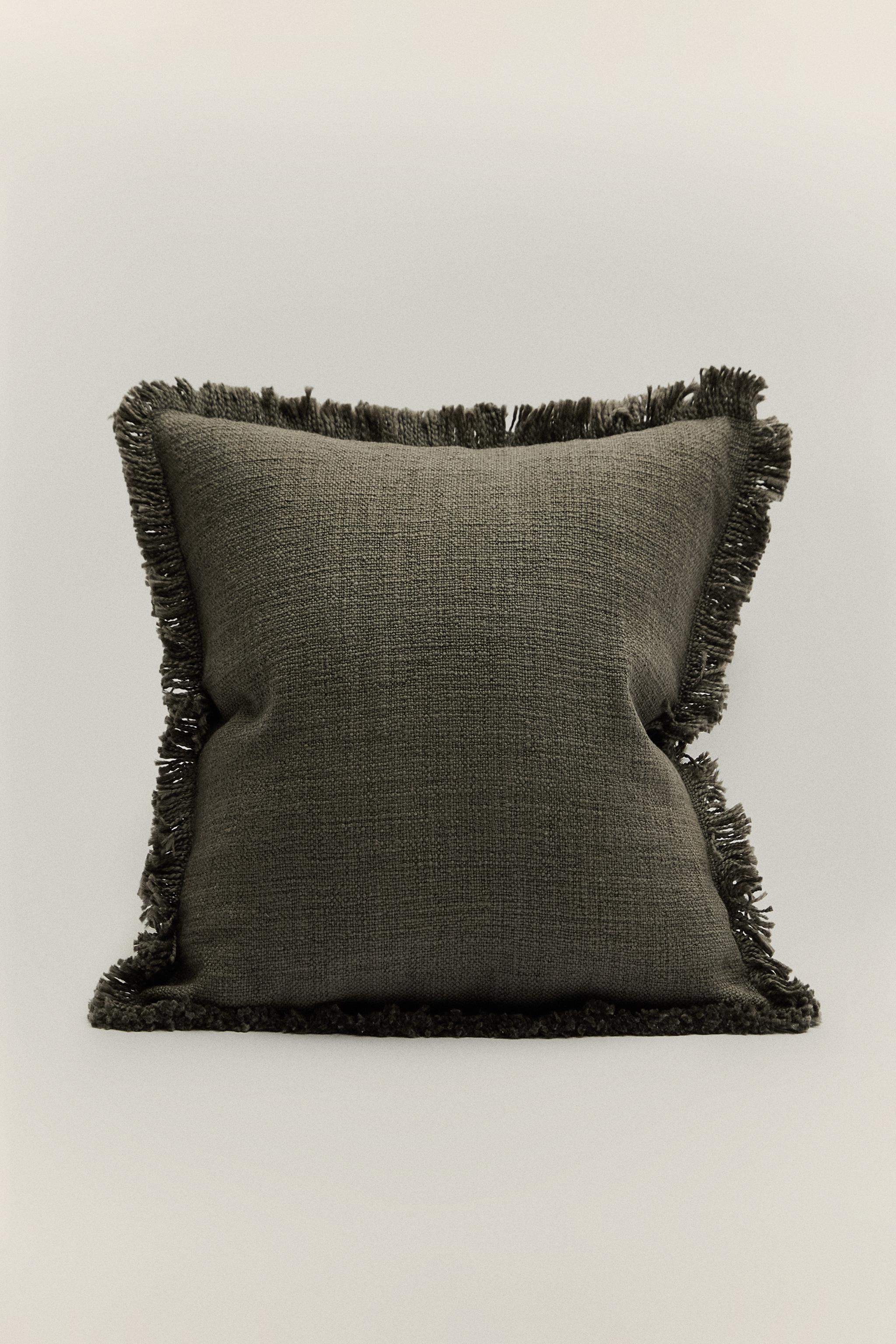 STRIPED FRINGE THROW PILLOW COVER