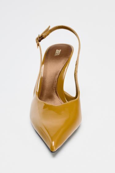 CHAUSSURES À TALONS OUVERTES À L'ARRIÈRE EFFET VERNI - Marron caramel de Zara - Image 3