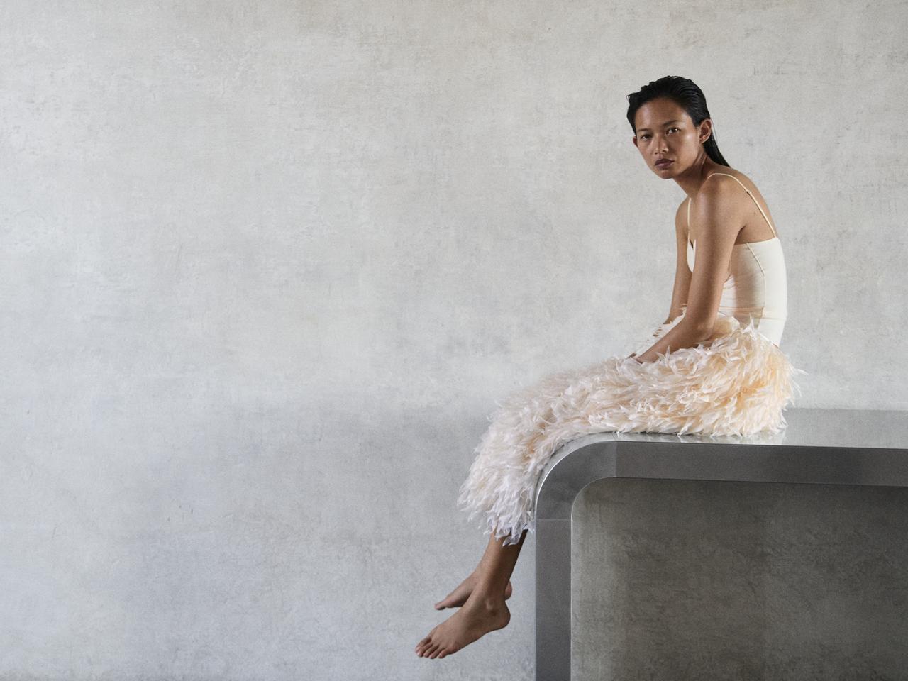 ZW COLLECTION LIMITED EDITION FEATHER SKIRT — Ecru