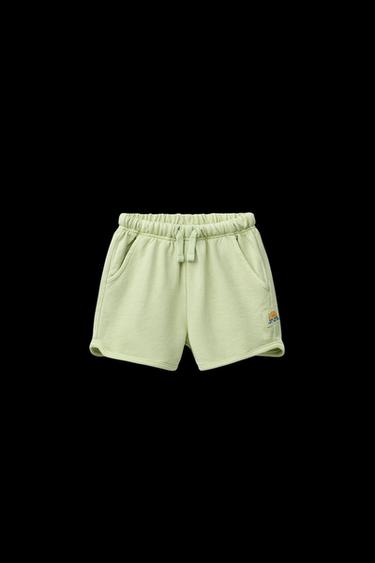 Zara STRAIGHT GARMENT DYE LABEL PLUSH SHORTS - Lime green