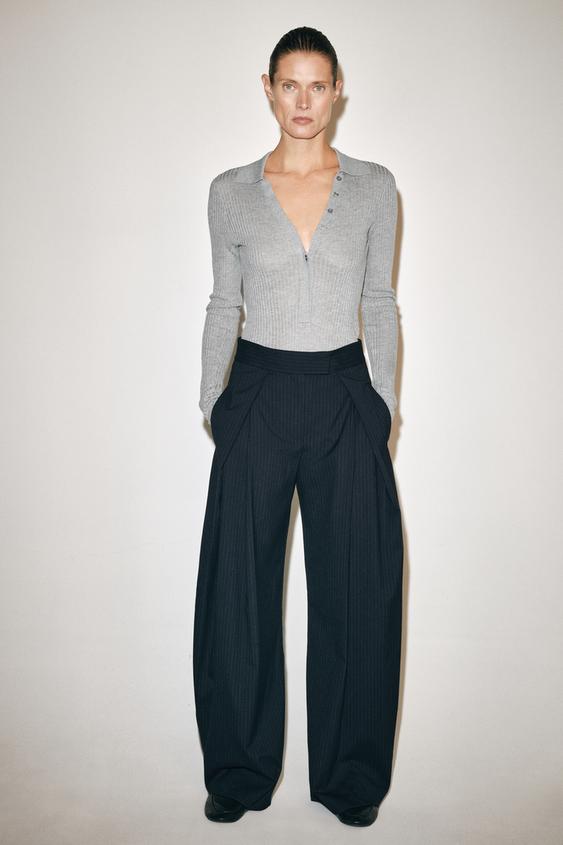 PANTALON À PLIS ET CEINTURE ZW COLLECTION - Bleu marine de Zara - Image 0