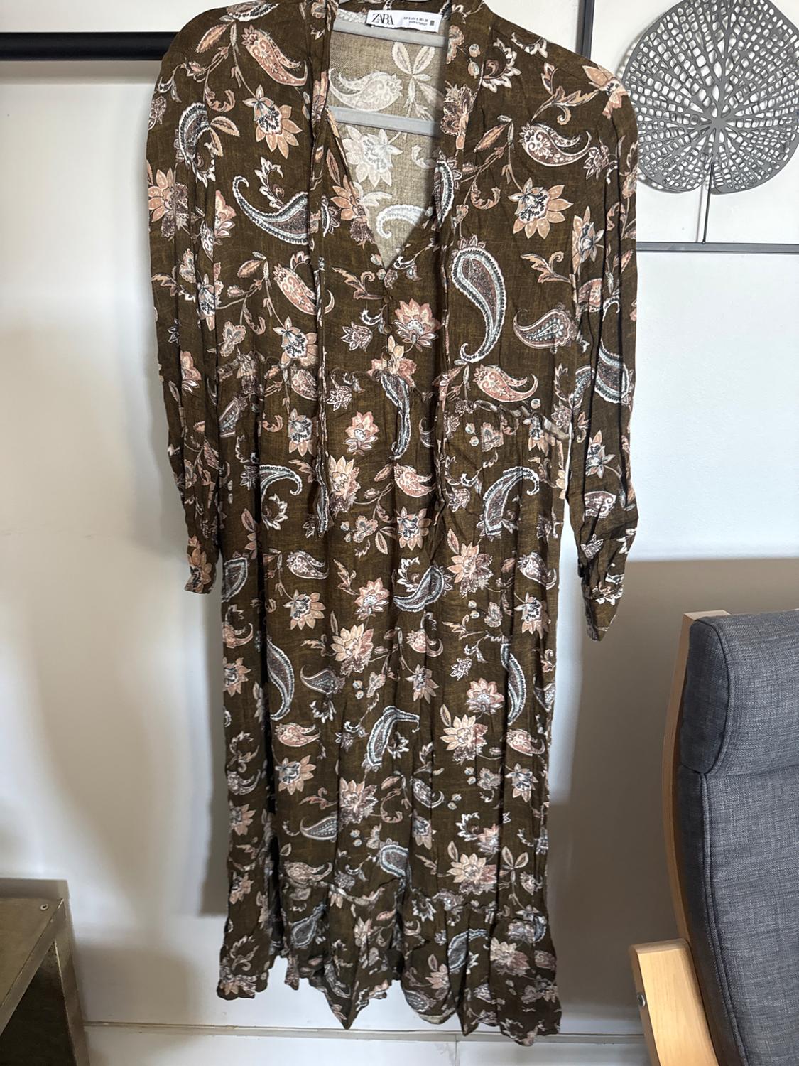 PRINTED DRESS WITH BOW