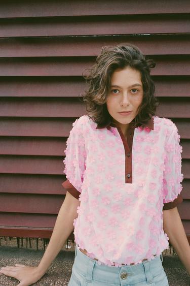 TEXTURED FLORAL BLOUSE - Pink by Zara