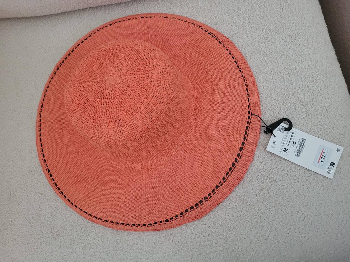 COLOURED WOVEN HAT - Image 2