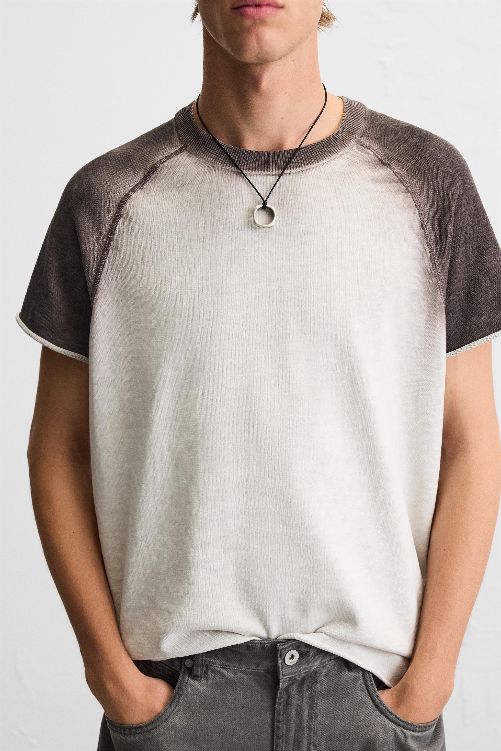 【ZARA】スプレープリント ニット Ｔシャツ 2621/500/251 ZARA】スプレープリント ニット Tシャツ 2621/500/251 (ZARA/T