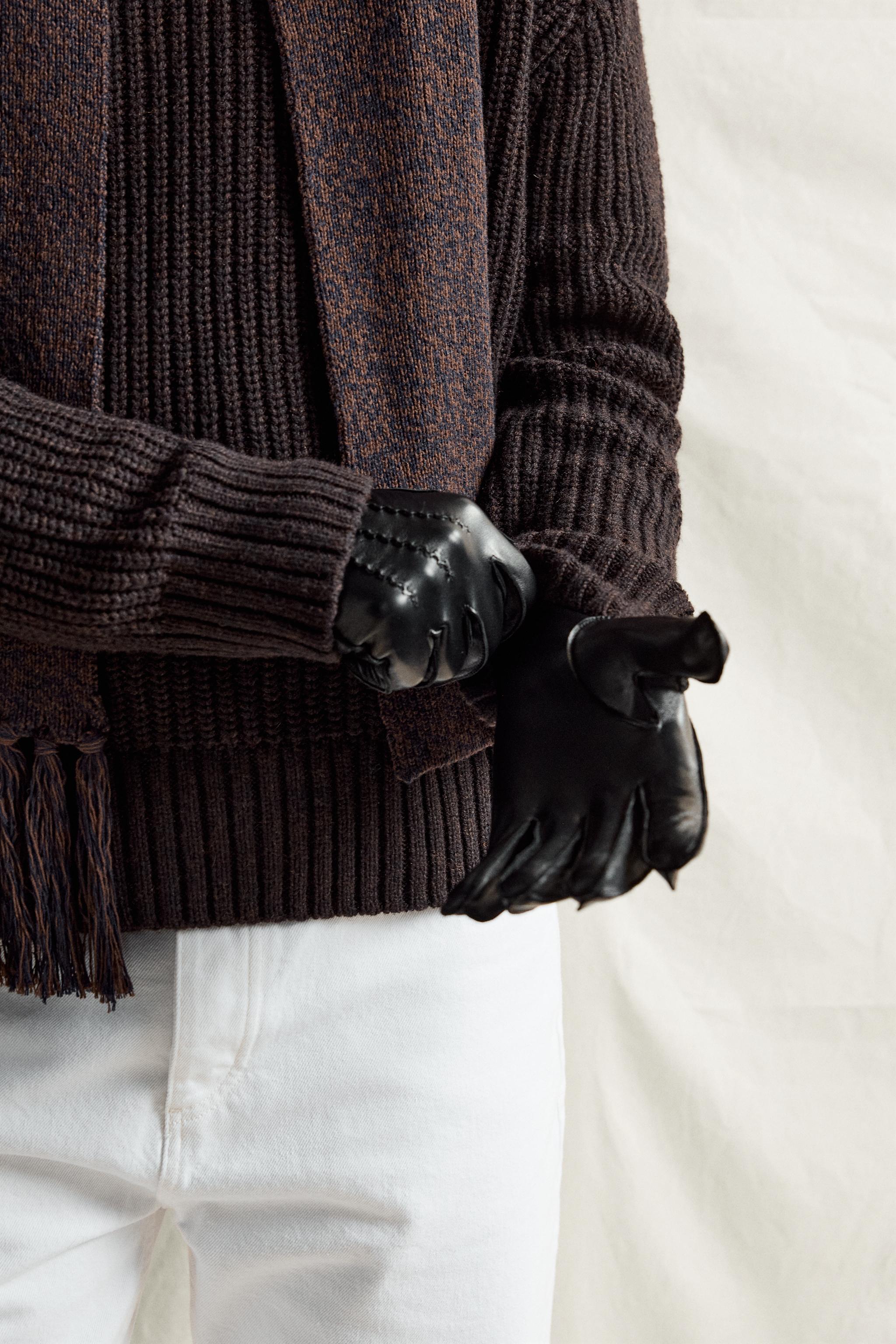LEATHER GLOVES WITH TOPSTITCHING