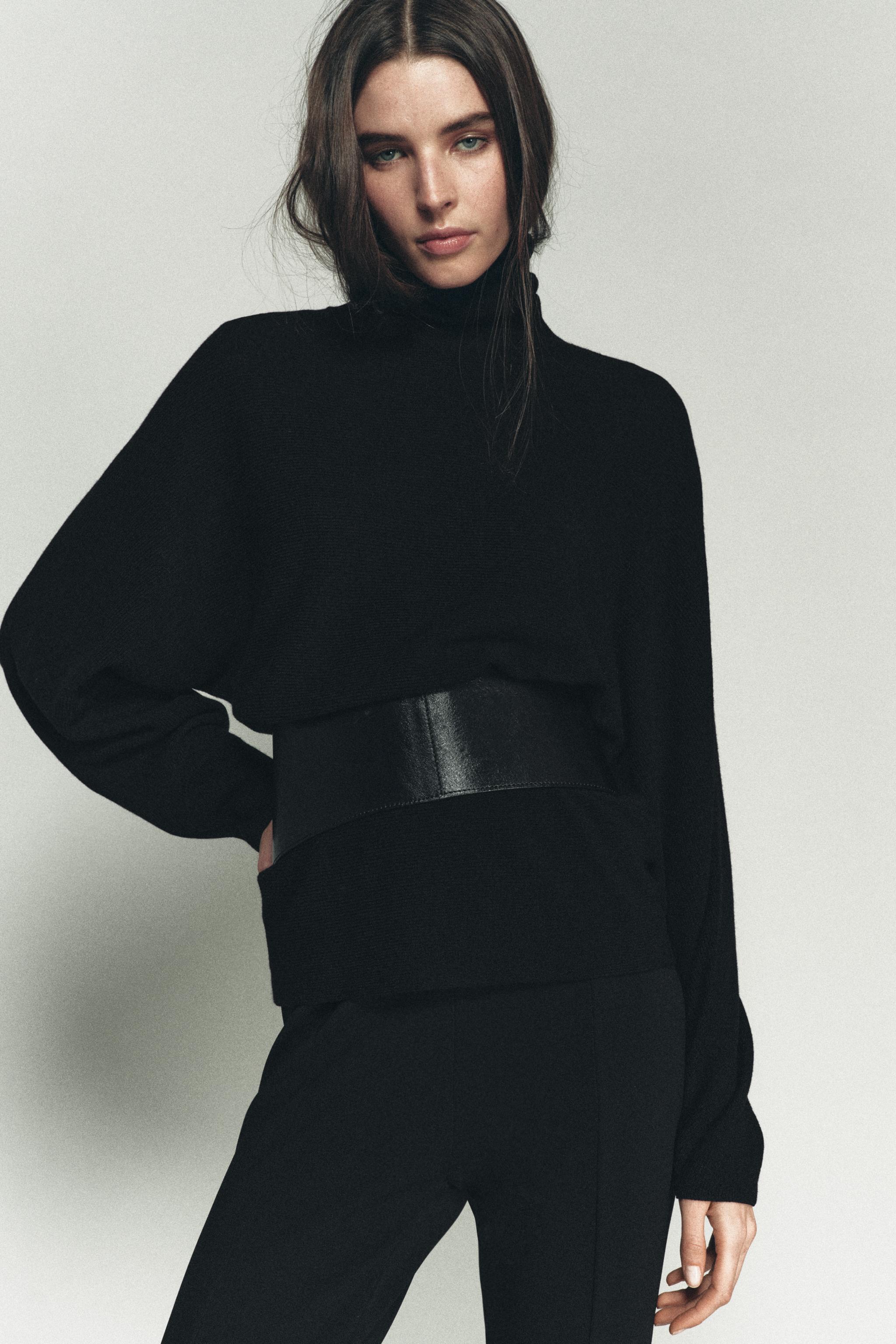 BATWING SLEEVE KNIT JUMPER