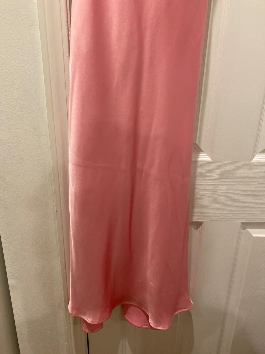 VESTIDO SATINADO CUT OUT - Image 6