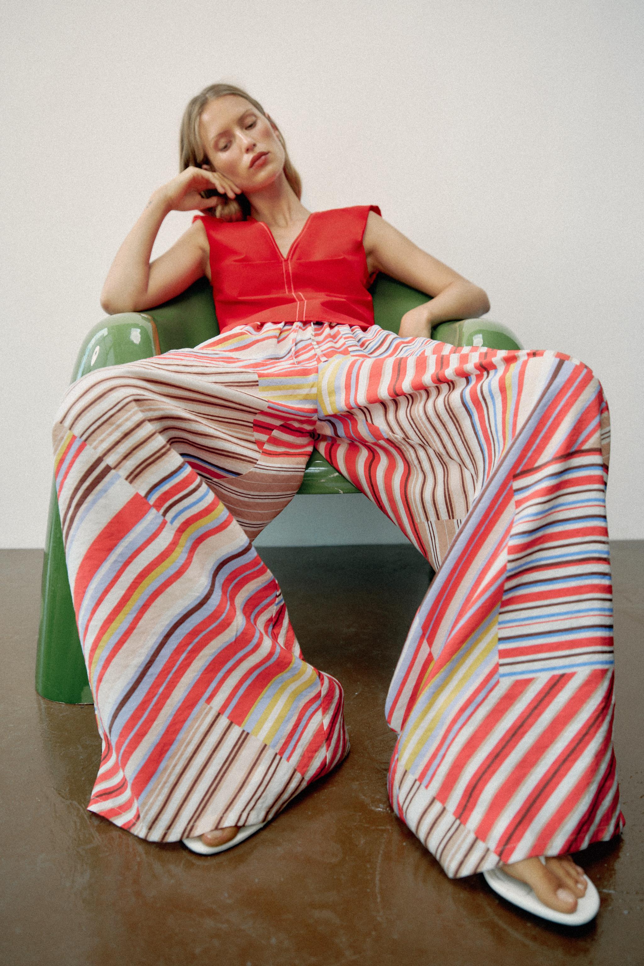 Zara Çizgili Geniş Paça Pantolon görsel 6