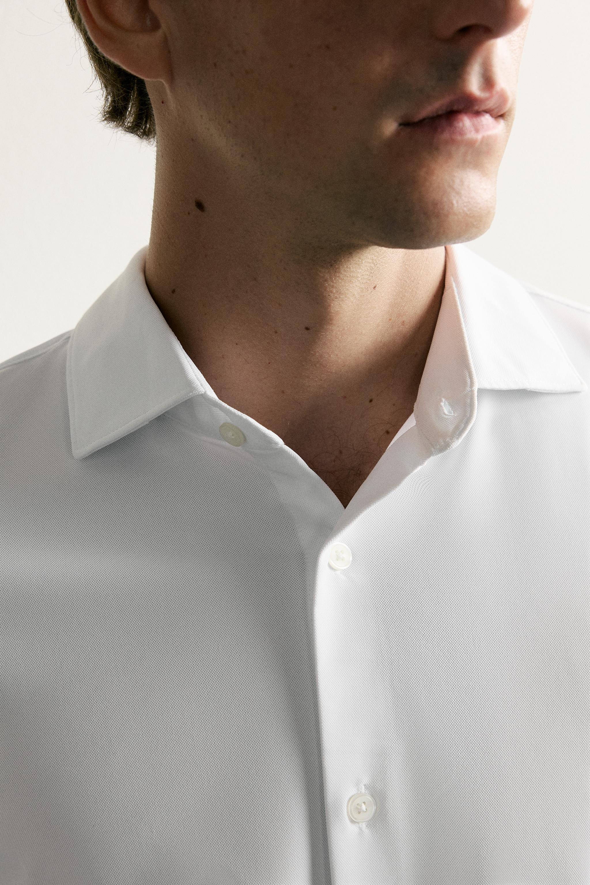 CHEMISE REGULAR FIT STRUCTURÉE
