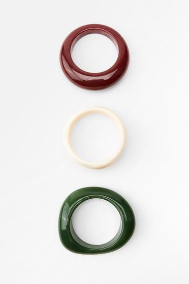 PACK OF 3 RESIN BRACELETS - only one by Zara