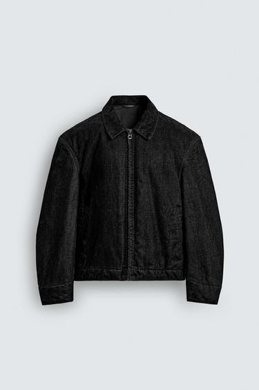 جاكيت مخملي بقصة مريحة - أسود by Zara