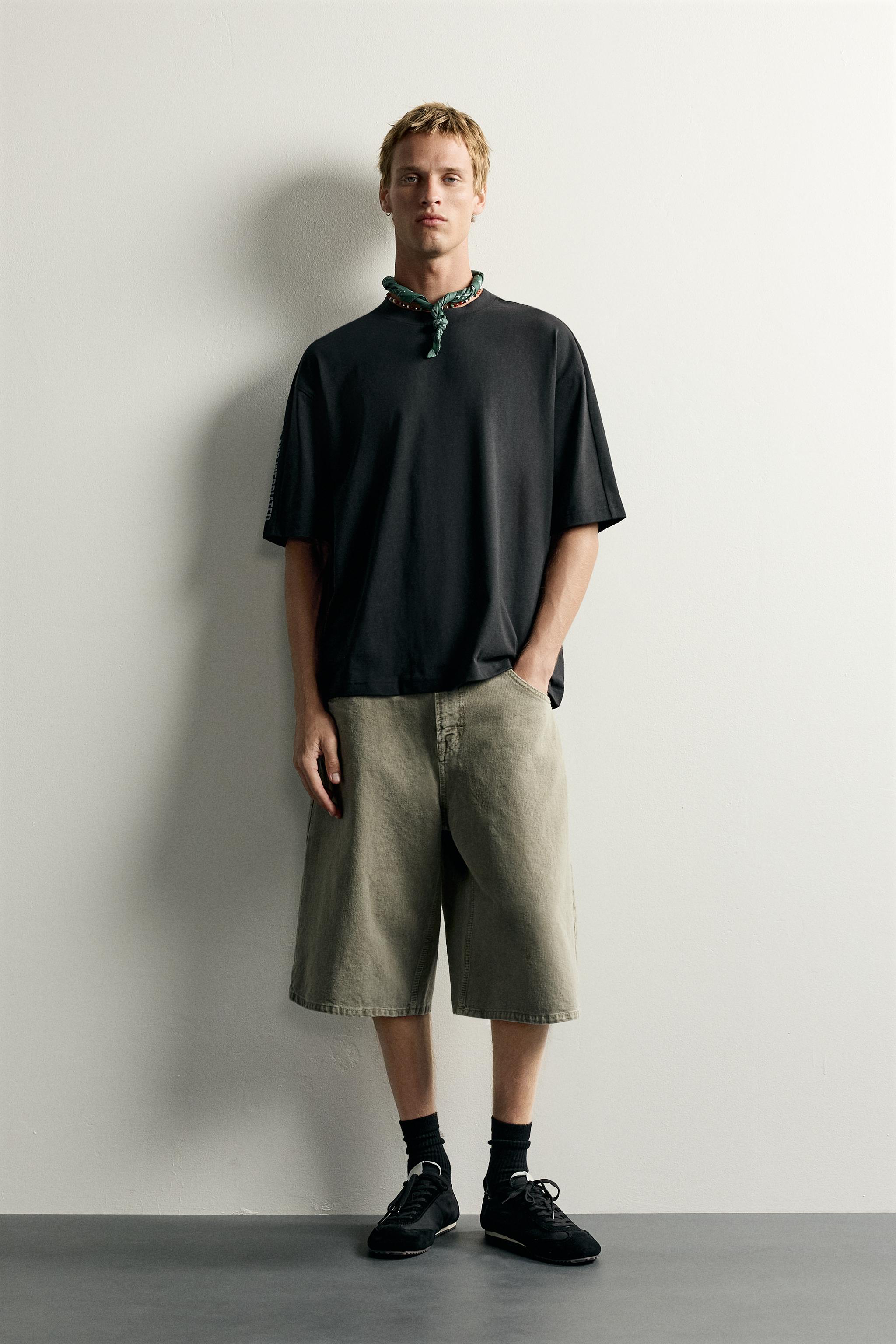 CAMISETA RELAX FIT COM MENSAGEM - Preto | ZARA Brasil