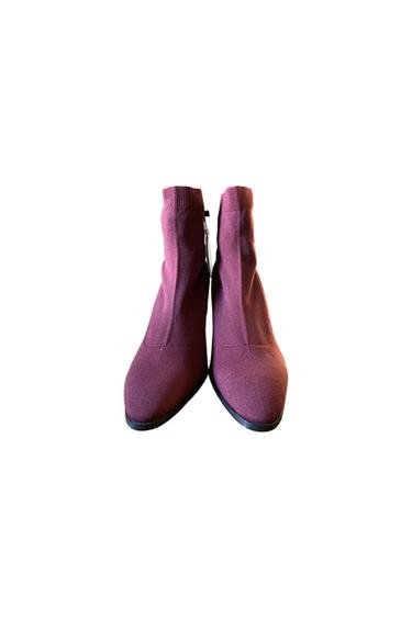 ANKLE BOOTS