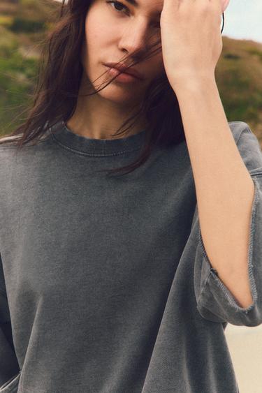 SWEAT EFFET DÉLAVÉ - Gris foncé de Zara - Image 1