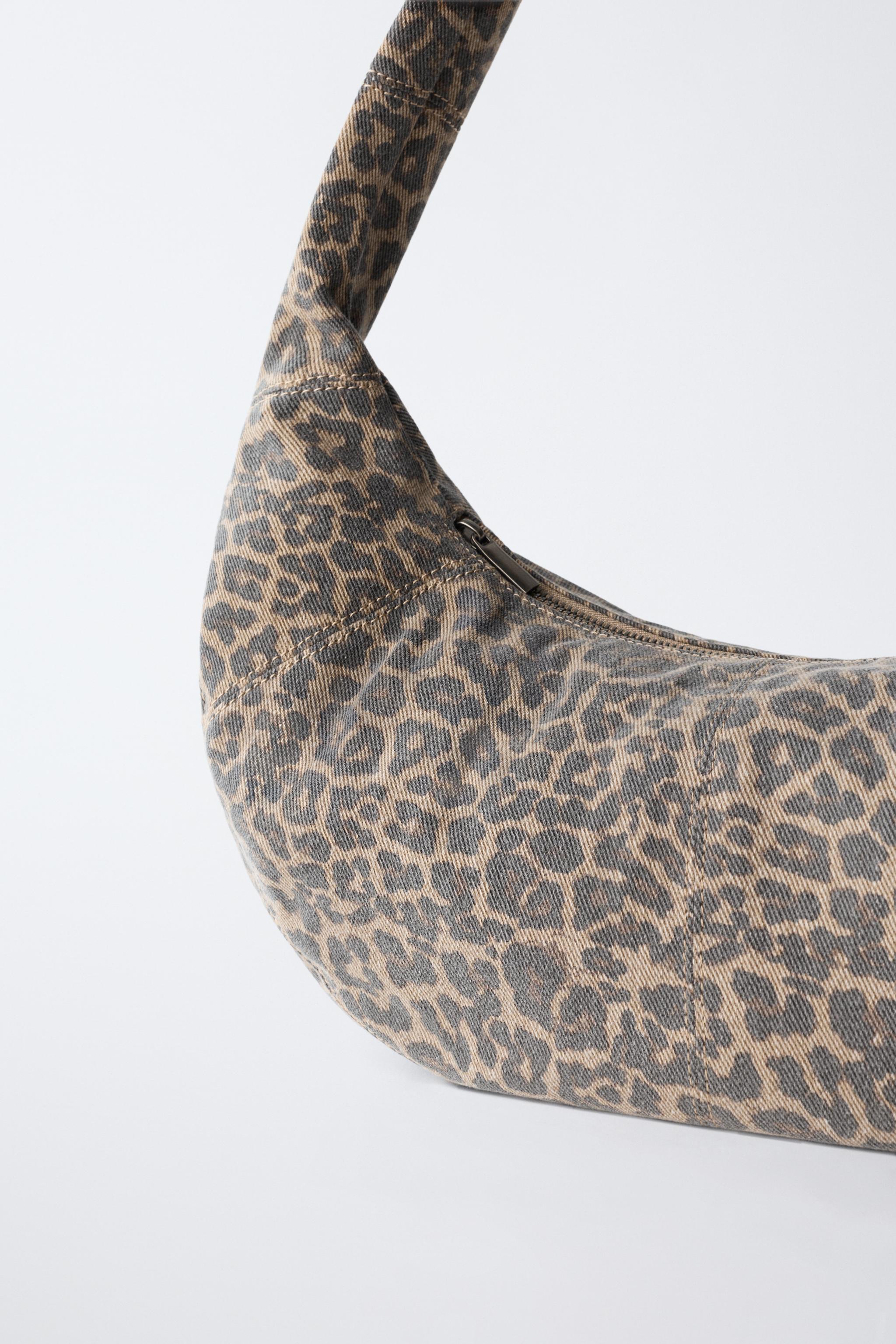 ANIMAL PRINT SHOULDER BAG