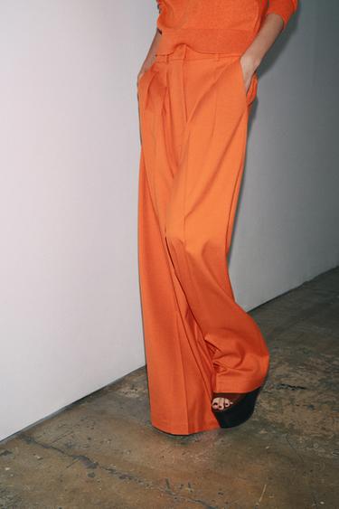 WEITE HOSE MIT ABNÄHERN ZW COLLECTION - Orange von Zara