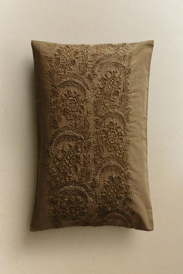 EMBROIDERED CUSHION COVER - Dark beige by Zara
