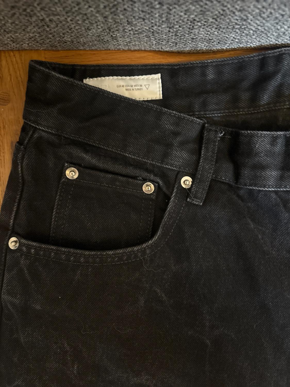 FLARE FIT JEANS - Image 3
