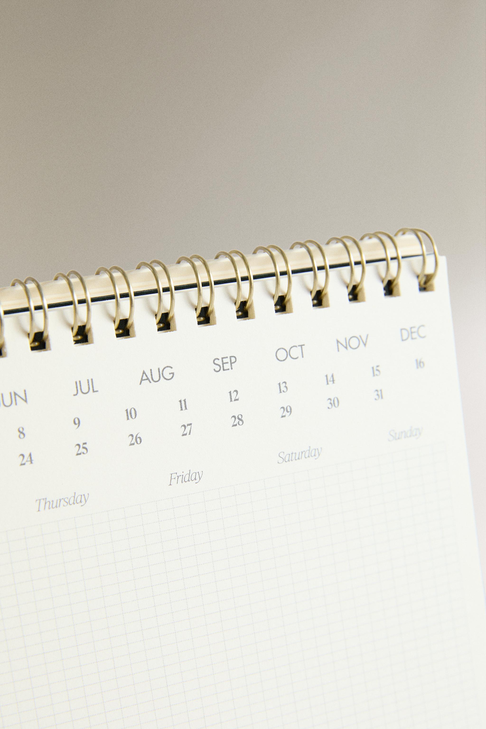 SPIRAL WEEKLY PLANNER