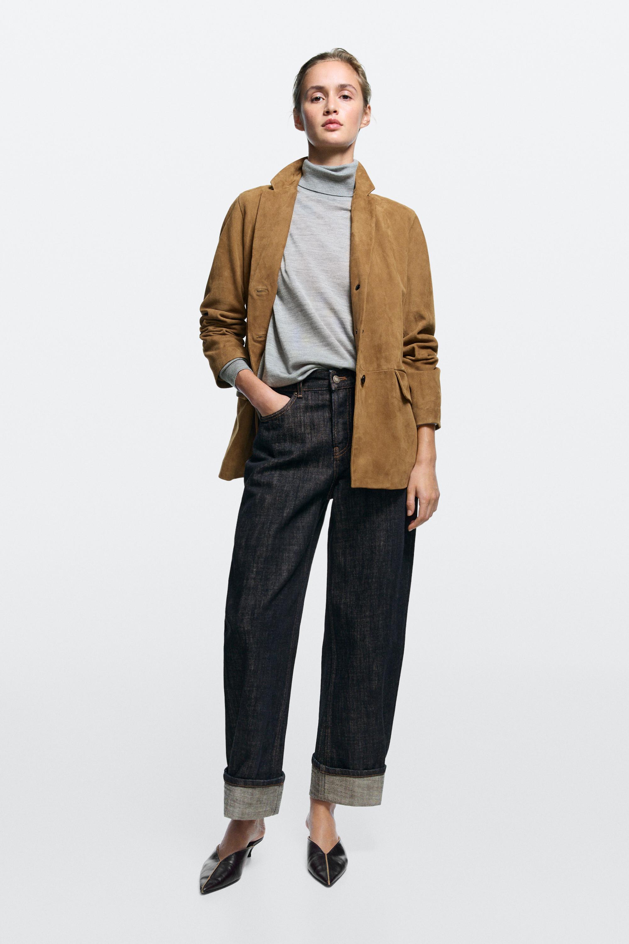 High-waist barrel fit jeans with turn-up hem