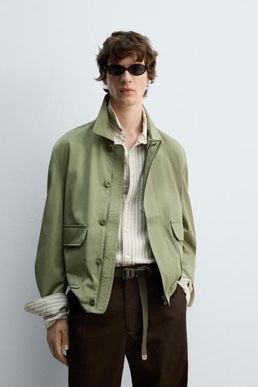 جاكيت تقني LIMITED EDITION - طحلبي الخاص بـ Zara