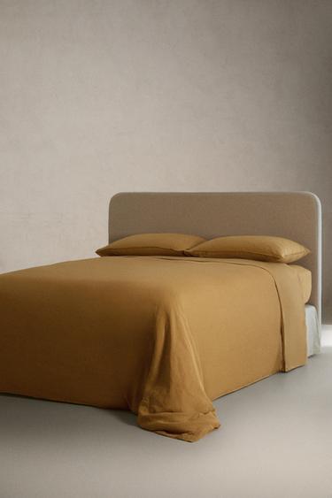 WASHED LINEN DUVET COVER (140 GxM²) - Mustard by Zara - Image 1