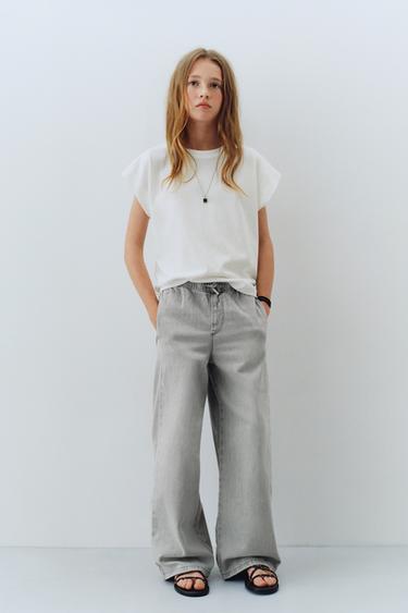 JEANS WIDE LEG برباط - رمادي الخاص بـ Zara