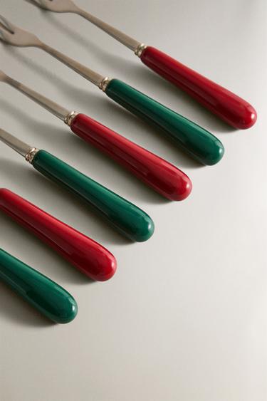 PACK OF CERAMIC CHRISTMAS COCKTAIL PICKS (PACK OF 6) - Red by Zara - Image 2