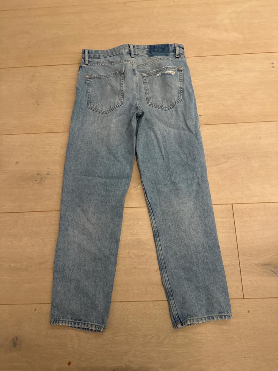 BOOT CUT DISTRESSED STRAIGHT LEG JEANS - Image 2