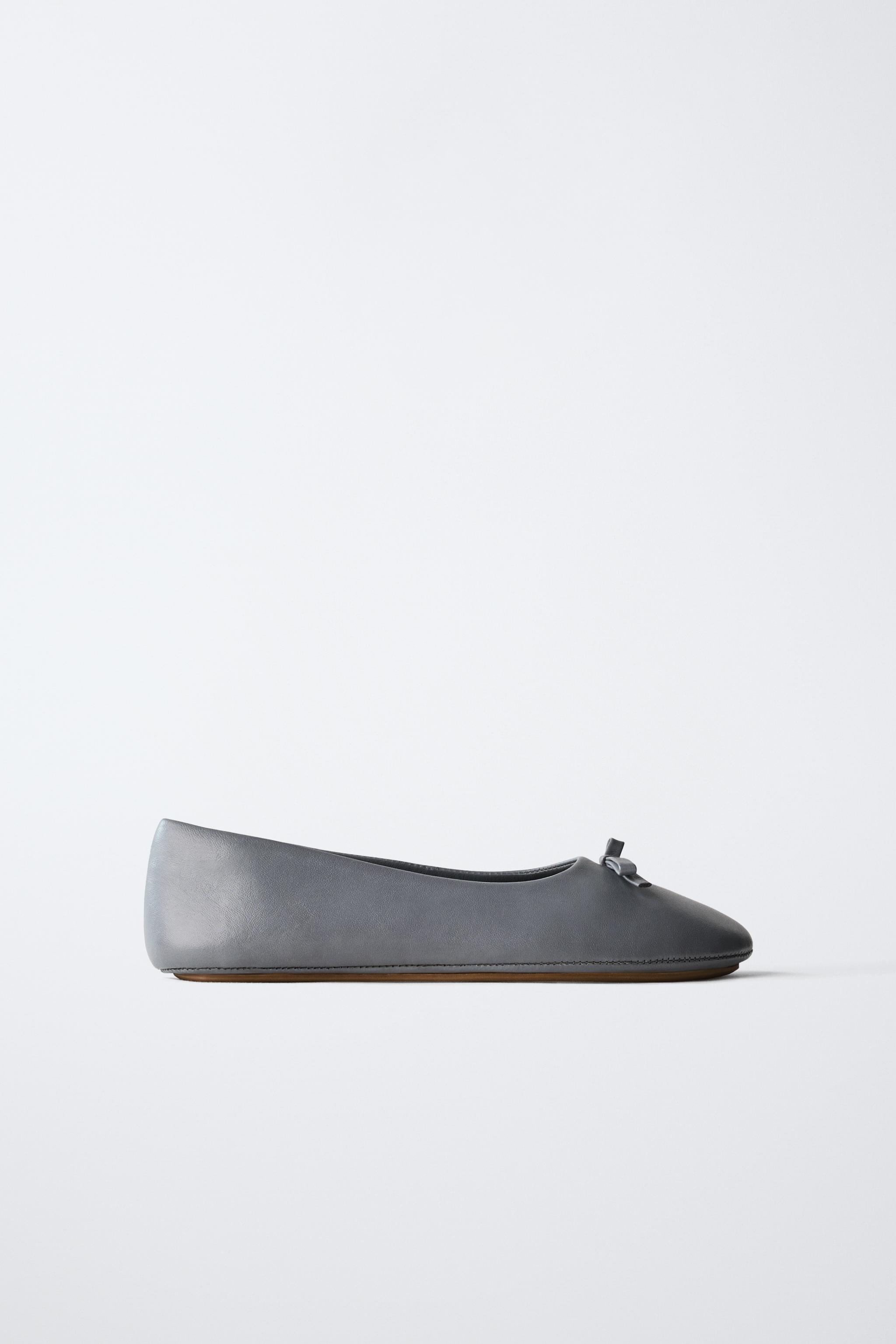 【ZARA】100%レザーバレリーナシューズ リミテッドエディション ZARA - ZARA メタリックレザーフラットシューズ リボン