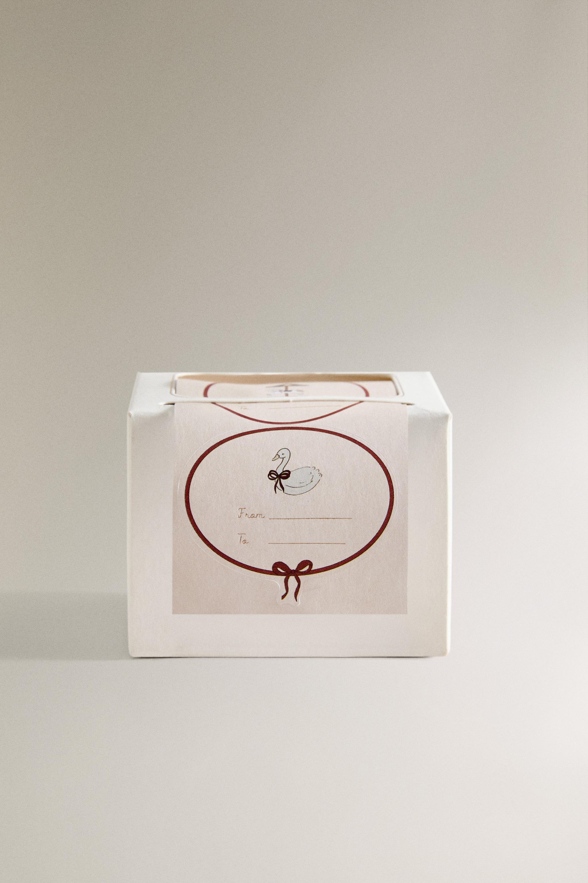 ADHESIVE CHRISTMAS GIFT TAG TAPE