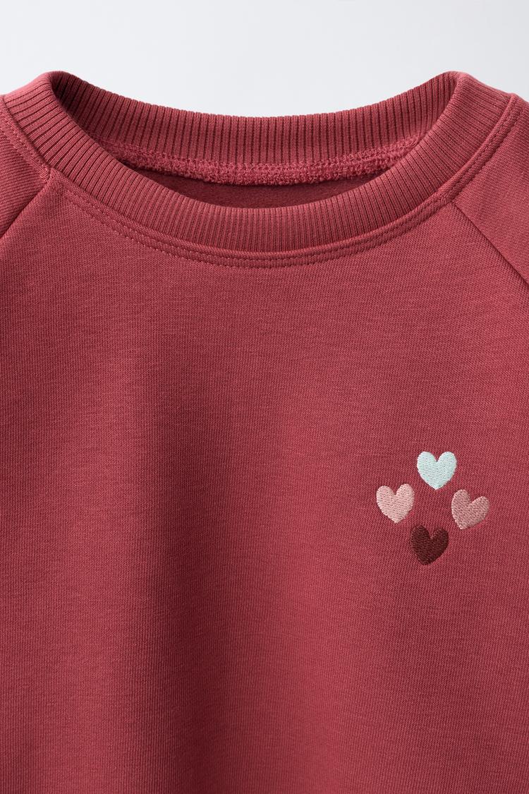 Conjunto de sudadera acanalada con estampado de corazón y leggins 3