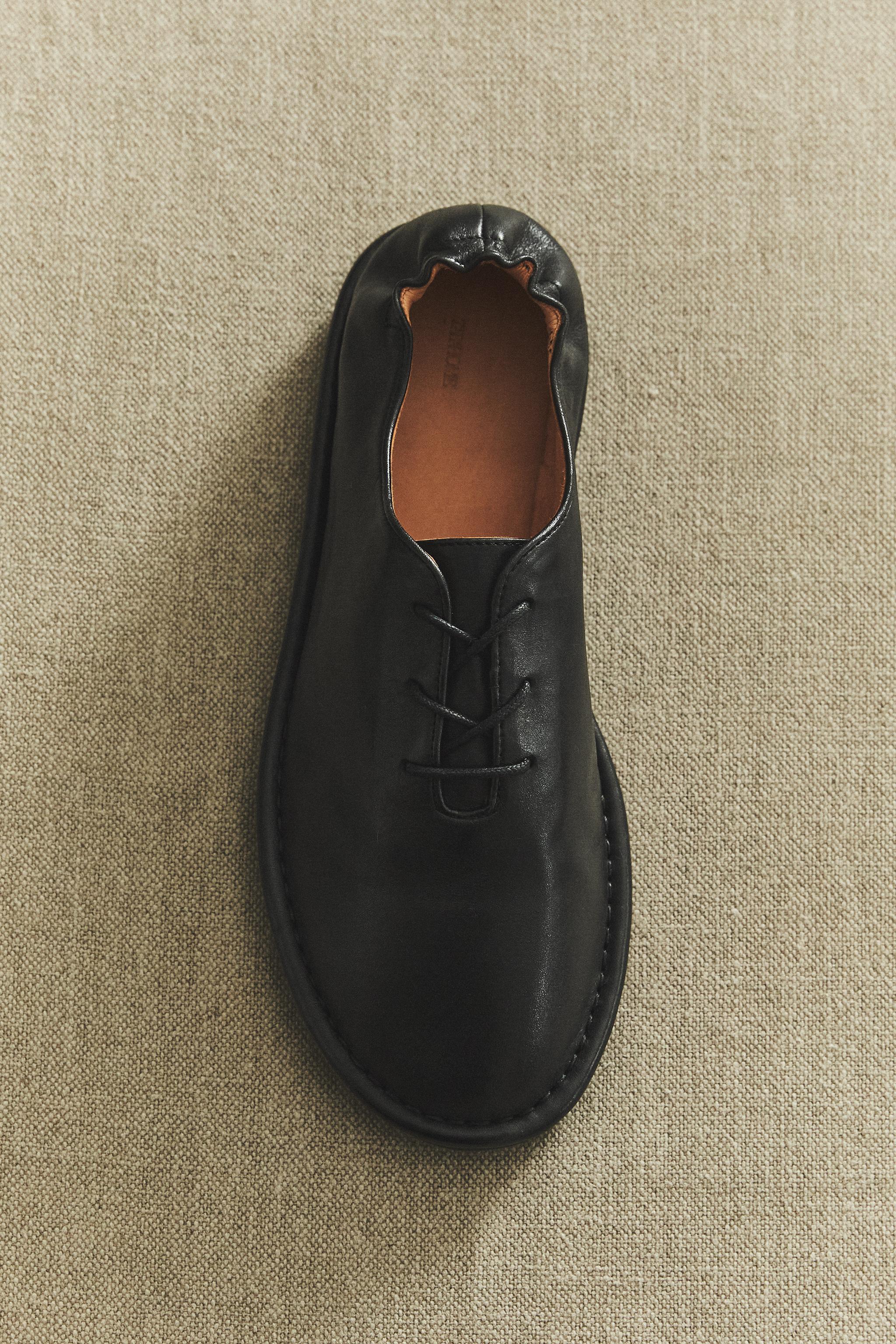 LEATHER DERBY SHOES