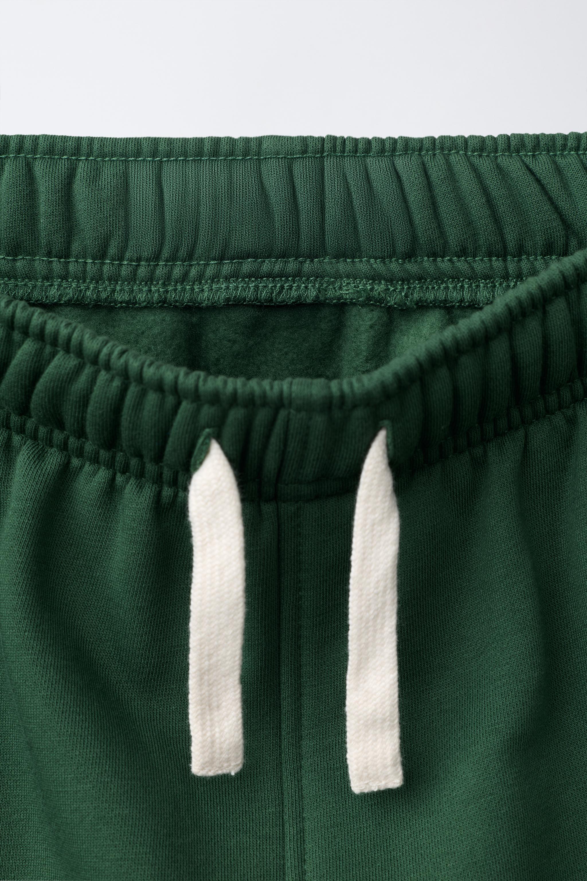 PLAIN FLEECE JOGGER PANTS WITH LABEL