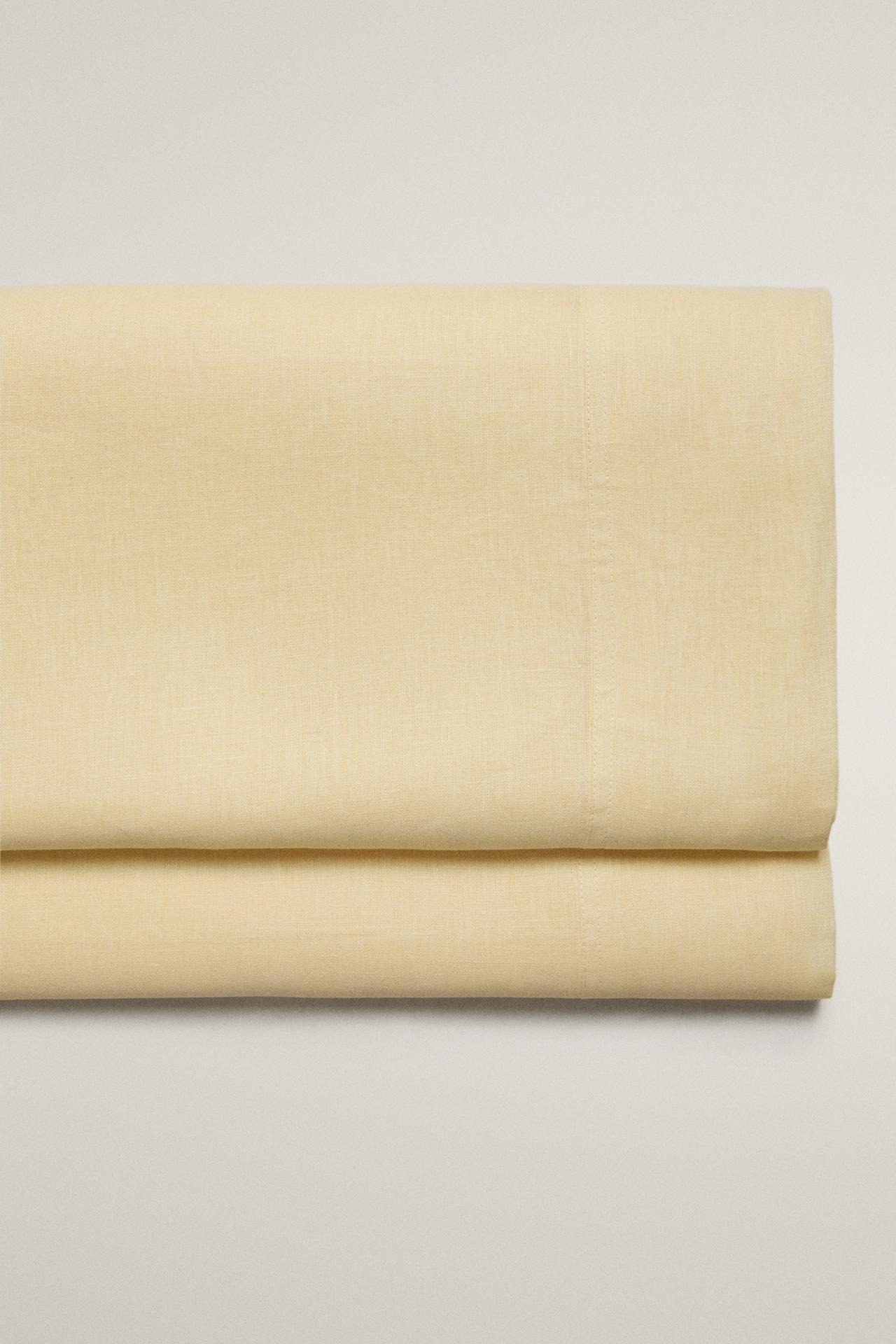 WASHED LINEN FLAT SHEET (140 GSM) — Yellow