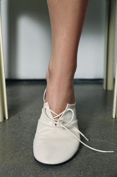FLAT LACE-UP LEATHER SHOES - Ecru White by Zara - Image 2