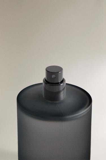 (100 ML) DÉSODORISANT TEXTILE AQUA BERGAMOTA - Vert pastel de Zara - Image 2