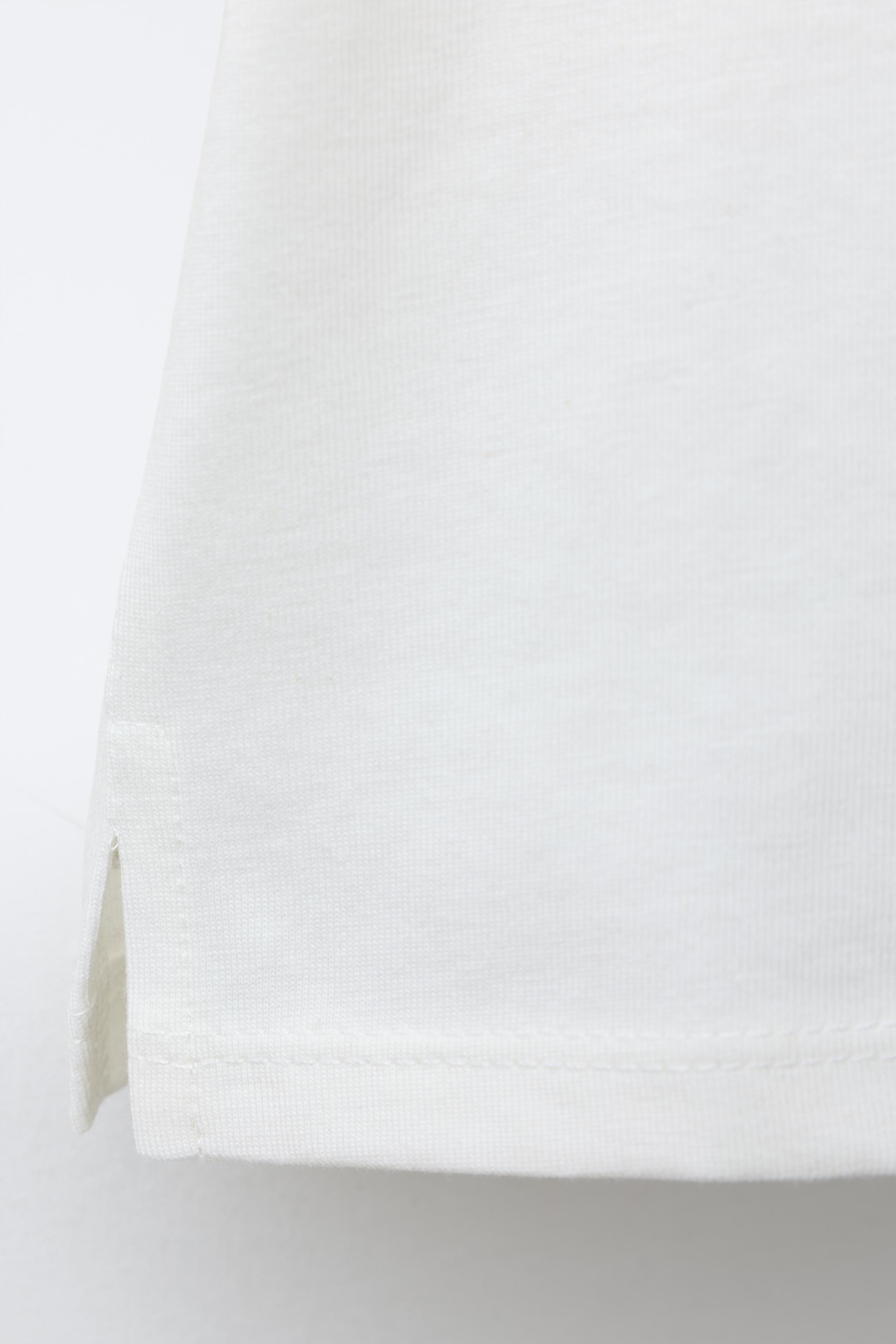 FLOCK PRINT T-SHIRT