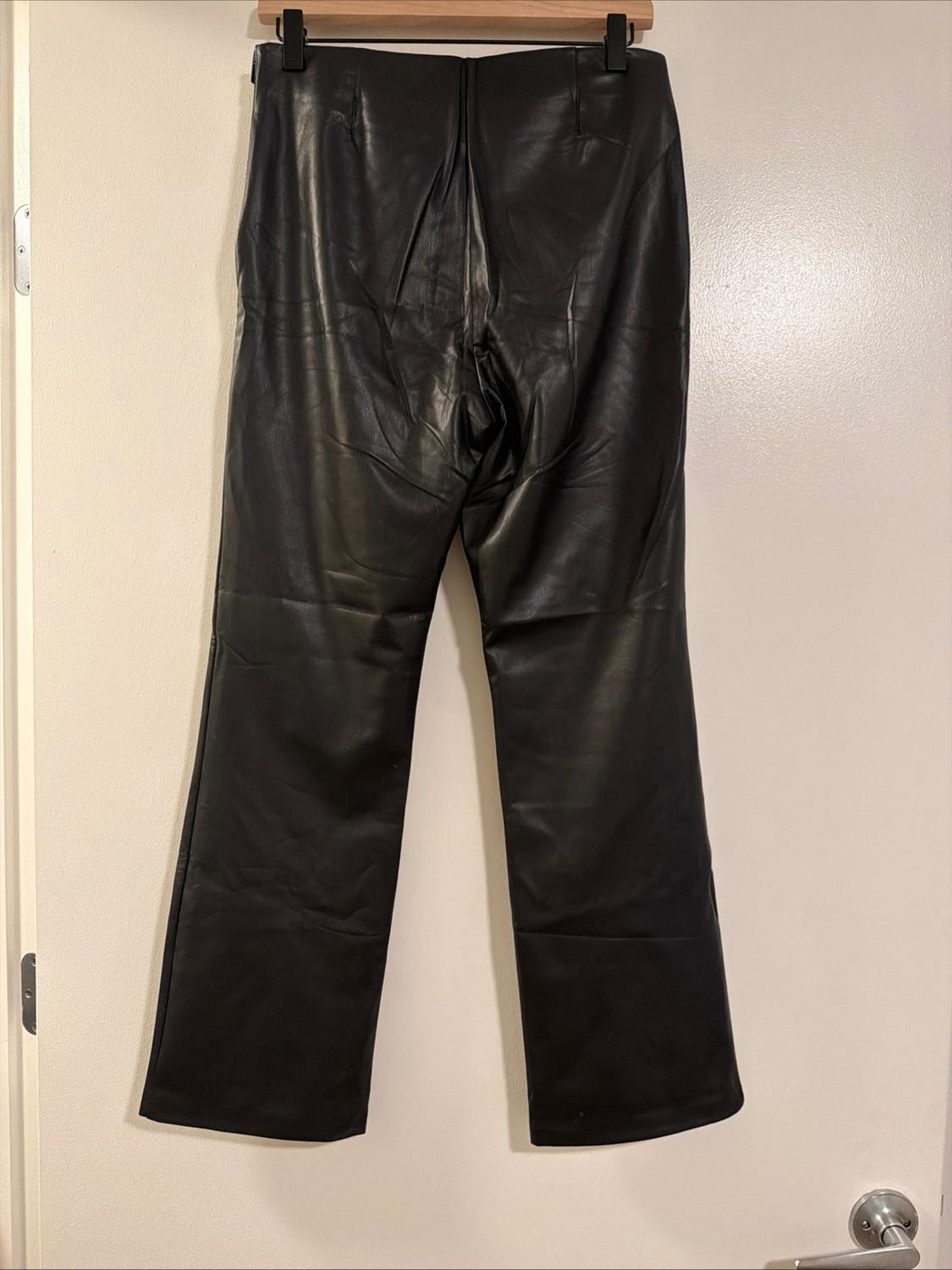 ZARA FAUX LEATHER PANTS BLACK SIZE L - Image 2