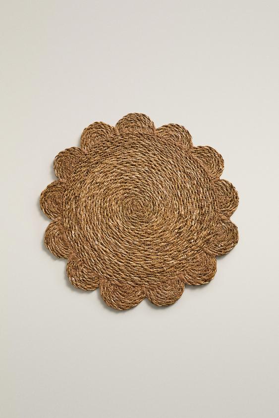 FLOWER RATTAN PLACEMAT - Light beige by Zara - Image 0