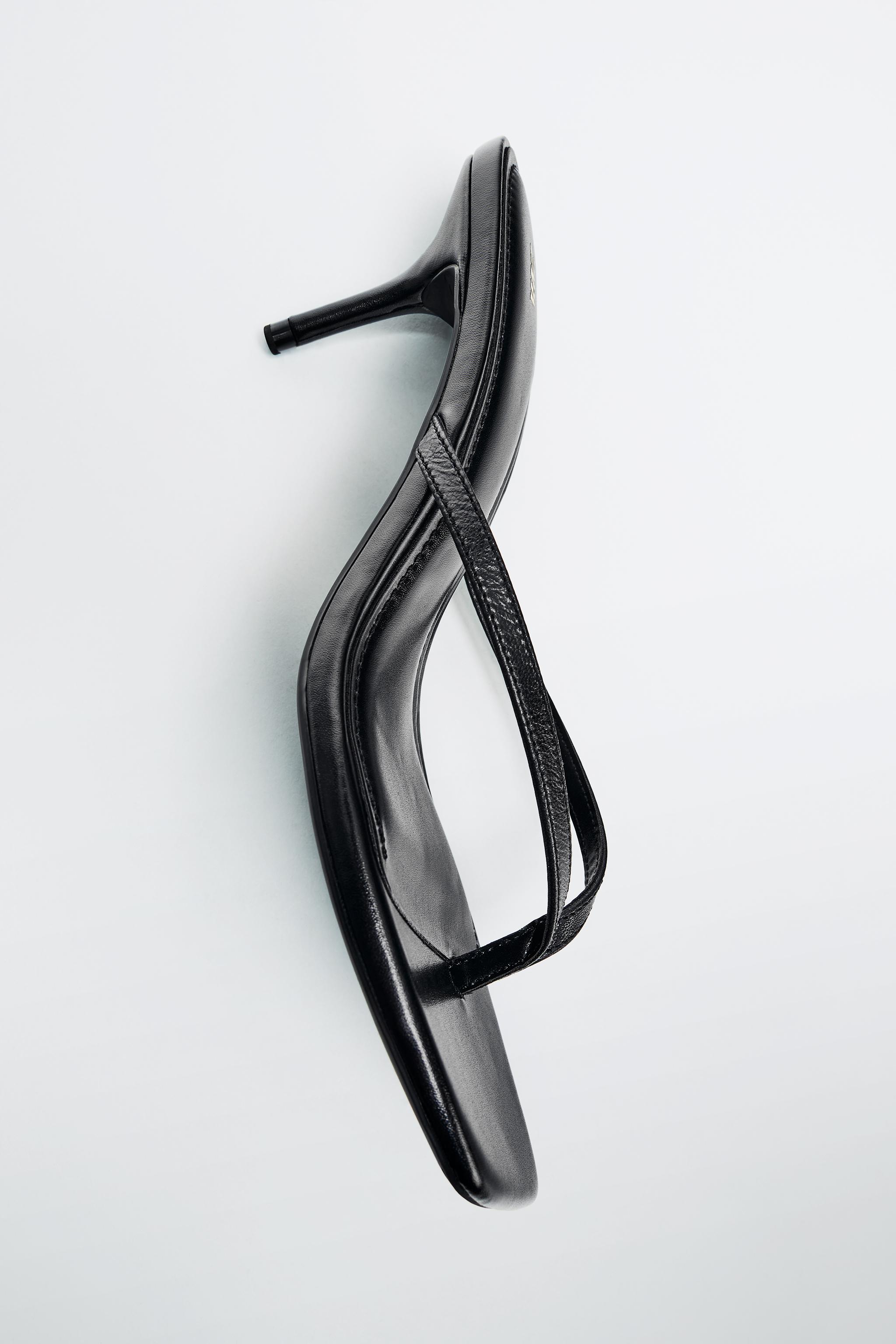 LEATHER STRAPPY HEEL SANDALS